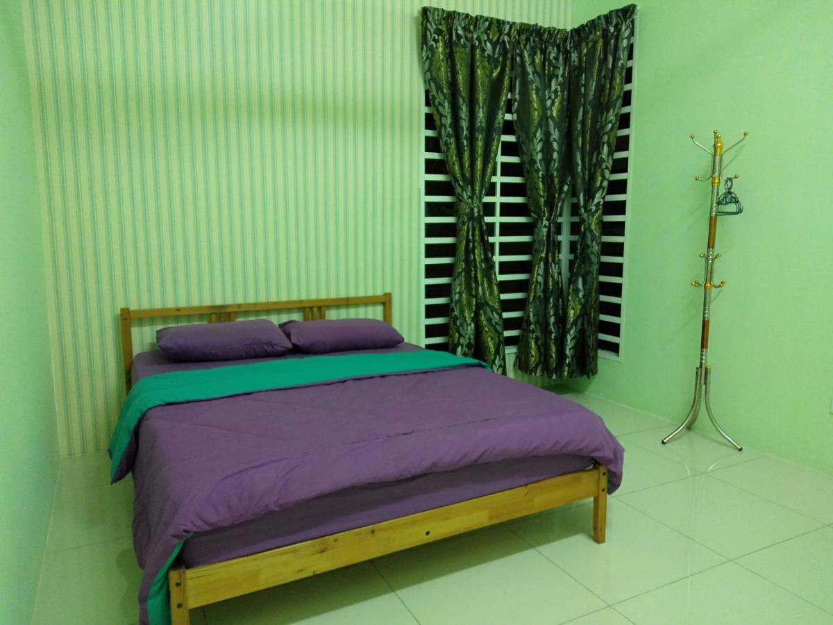Seri Homestay 293スンガイ・プタニ エクステリア 写真