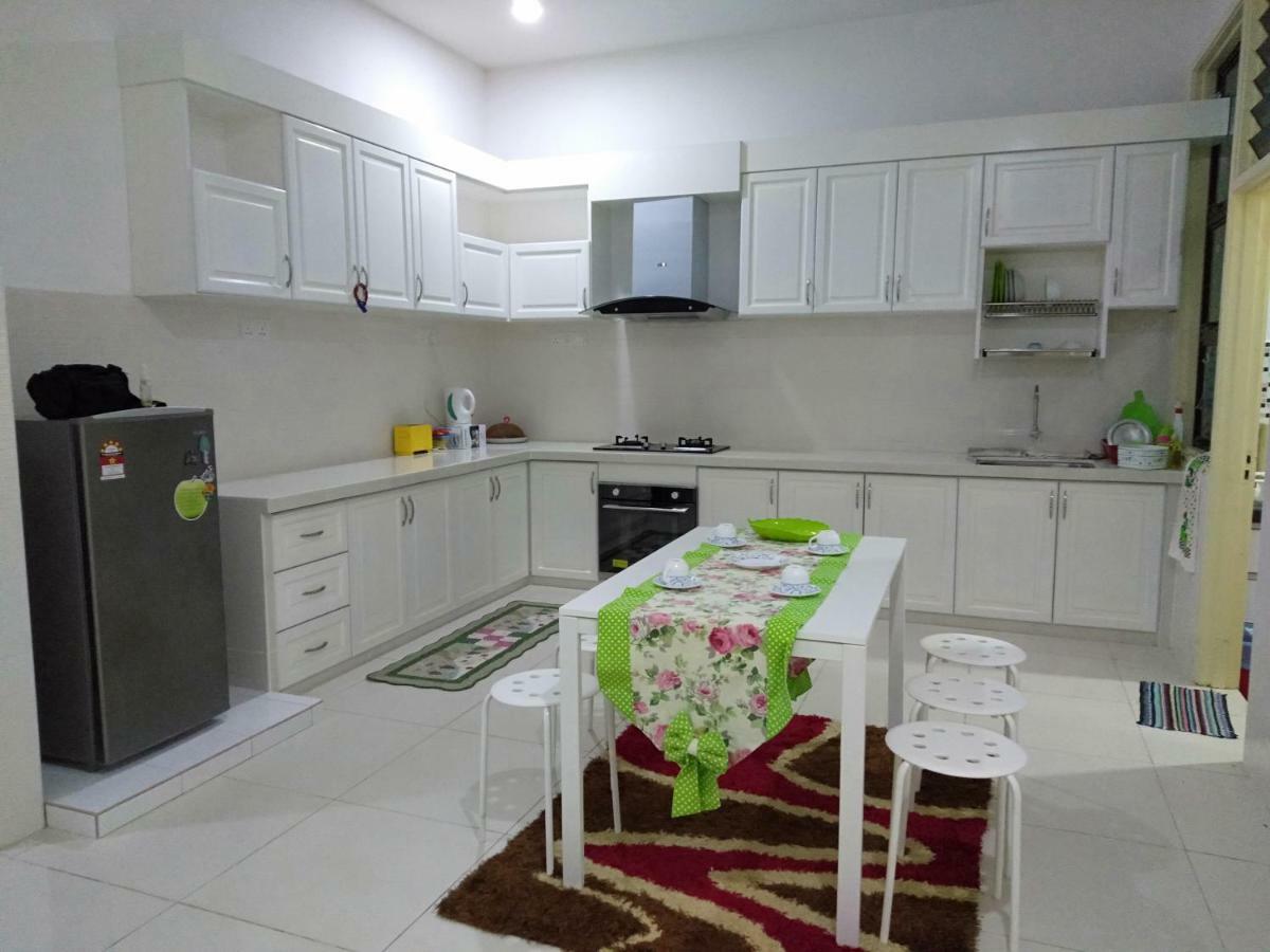 Seri Homestay 293スンガイ・プタニ エクステリア 写真