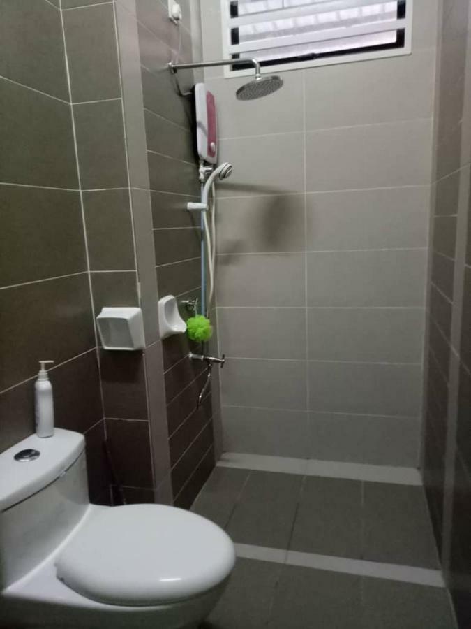 Seri Homestay 293スンガイ・プタニ エクステリア 写真